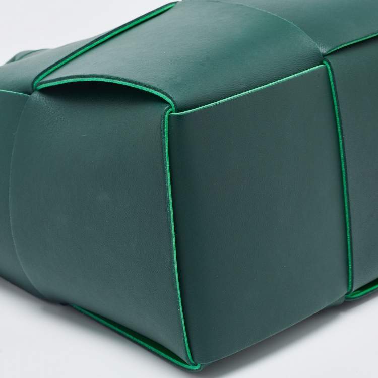 Pre Owned Bottega Veneta Green Intrecciato Leather Arco Tote