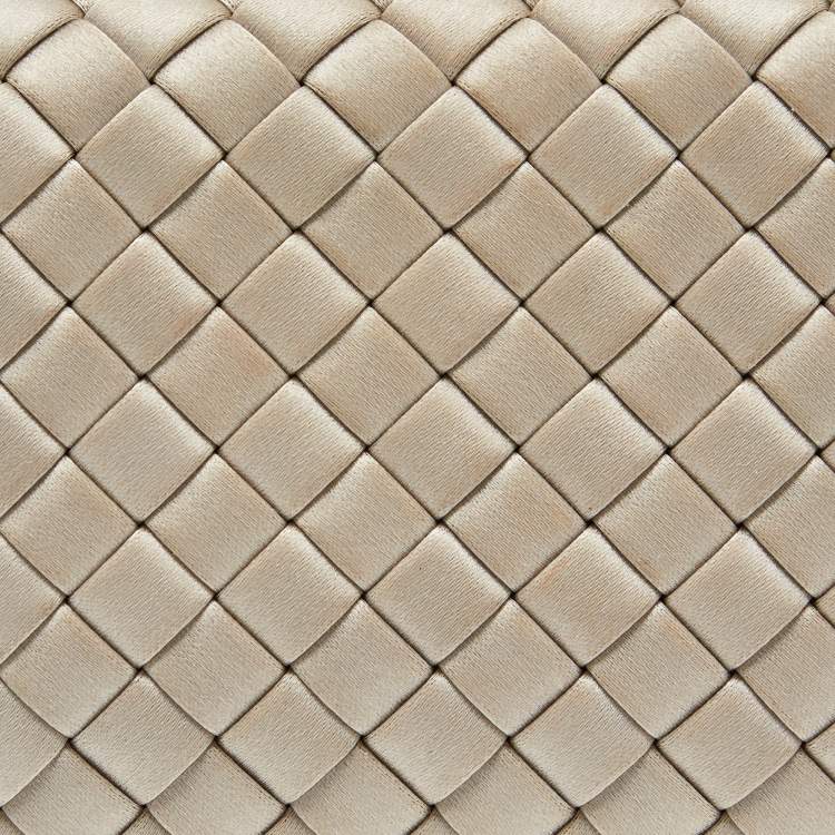 Pre Owned Bottega Veneta Cream Intrecciato Satin and Watersnake Knot Clutch
