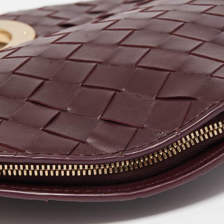 Pre Owned Bottega Veneta Burgundy Intrecciato Leather BV Round Rim Clutch