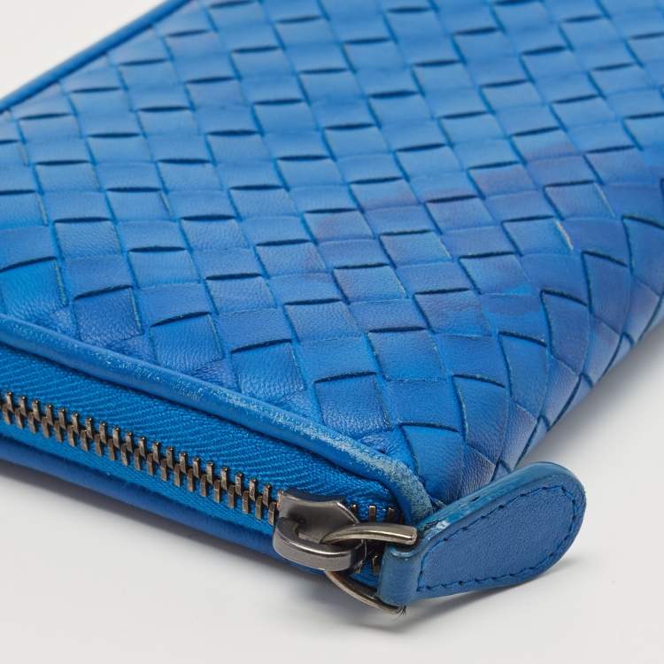 Pre Owned Bottega Veneta Blue Intrecciato Leather Zip Around Wallet