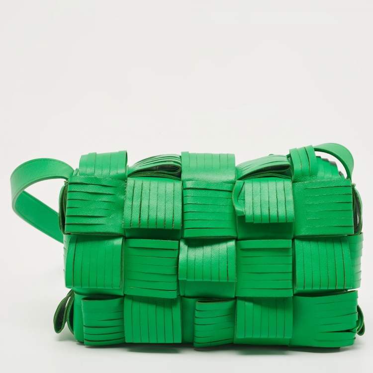 Pre Owned Bottega Veneta Green Leather Cassette Fringe Shoulder Bag