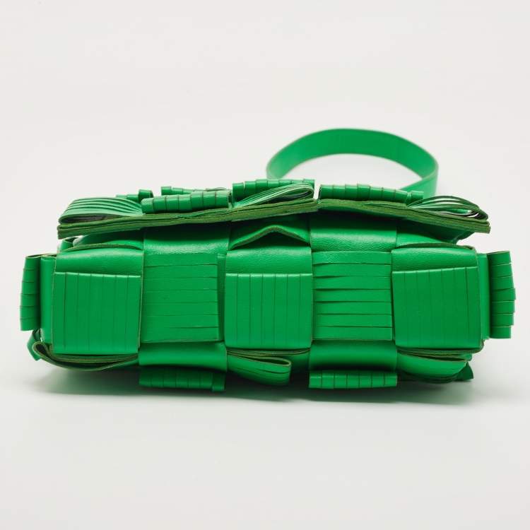 Pre Owned Bottega Veneta Green Leather Cassette Fringe Shoulder Bag