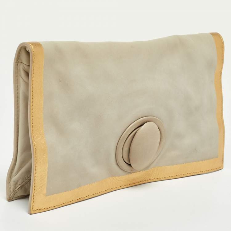 Pre Owned Bottega Veneta Grey/Gold Leather Twist Lock Flap Clutch