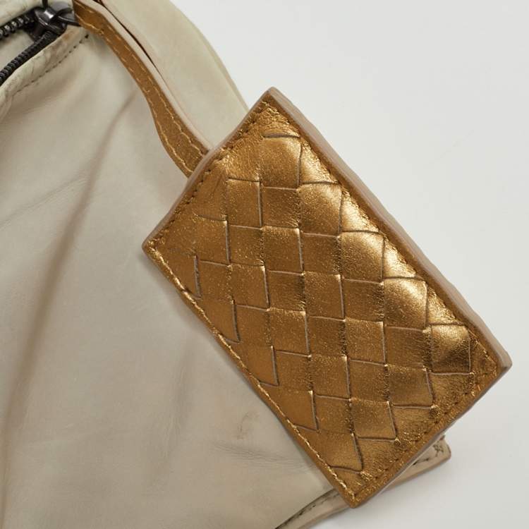 Pre Owned Bottega Veneta Grey/Gold Leather Twist Lock Flap Clutch