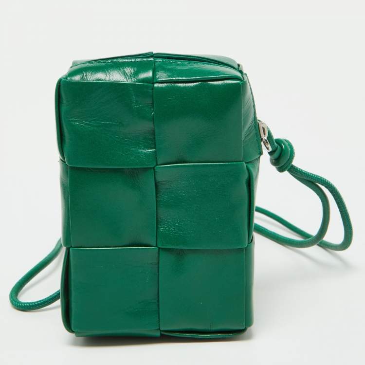 Pre Owned Bottega Veneta Green Intrecciato Leather Zip Pouch