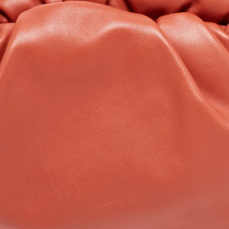 Pre Owned Bottega Veneta Brown Leather The Chain Pouch Bag