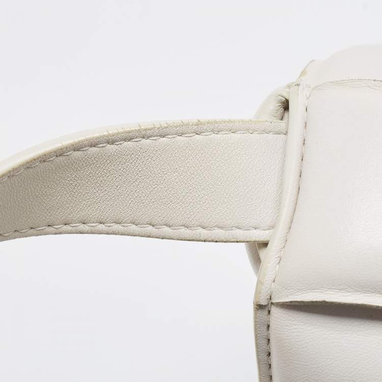 Pre Owned Bottega Veneta White Padded Leather Cassette Shoulder Bag