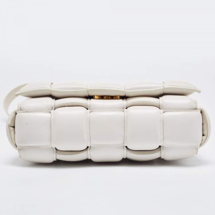 Pre Owned Bottega Veneta White Padded Leather Cassette Shoulder Bag