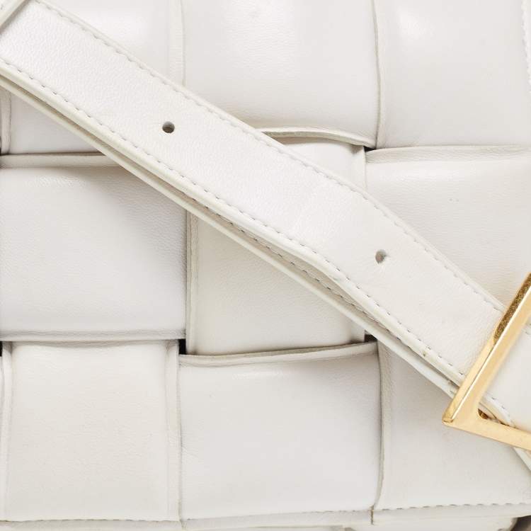 Pre Owned Bottega Veneta White Padded Leather Cassette Shoulder Bag