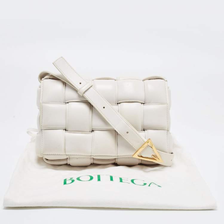 Pre Owned Bottega Veneta White Padded Leather Cassette Shoulder Bag