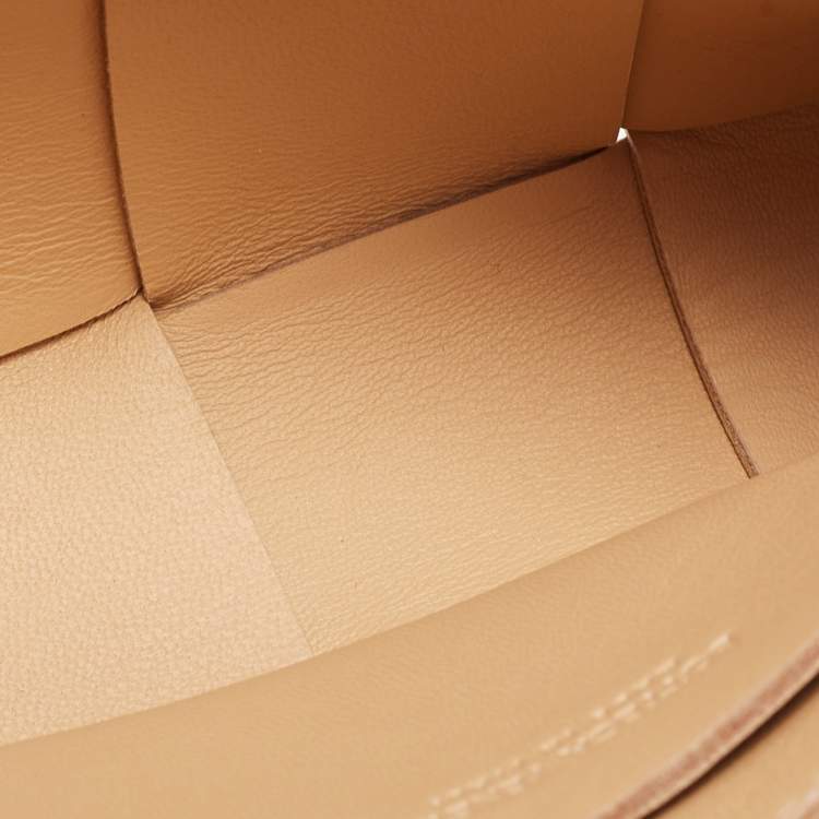 Pre Owned Bottega Veneta Beige Intrecciato Leather Mini Cassette Belt Bag