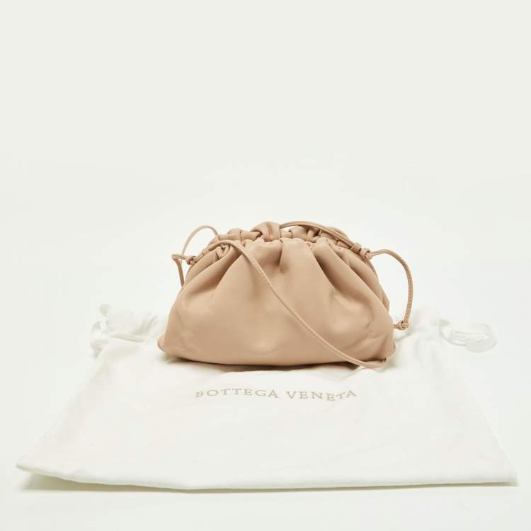 Pre Owned Bottega Veneta Beige Leather Mini The Pouch Bag