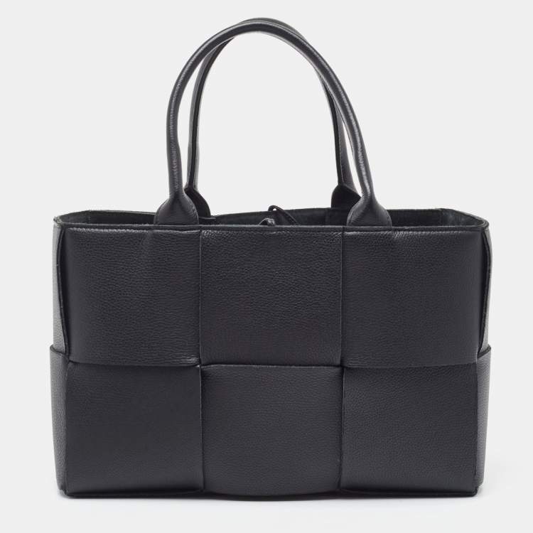 Pre Owned Bottega Veneta Black Intrecciato Leather Arco Tote