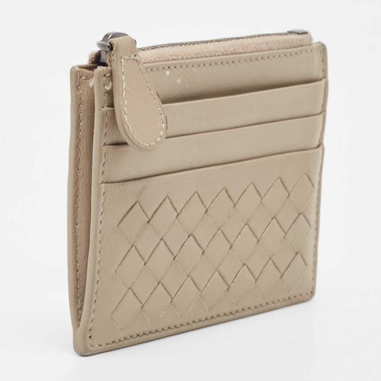 مملوكة مسبقًا Bottega Veneta Grey Intrecciato Leather Zip Card Holder