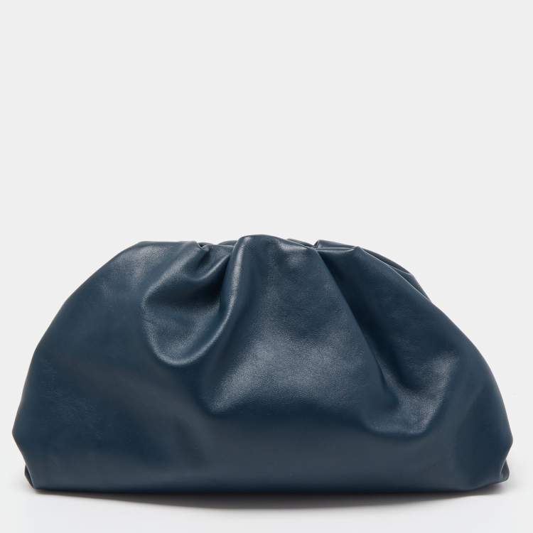 Pre Owned Bottega Veneta Navy Blue Leather Classic Pouch 