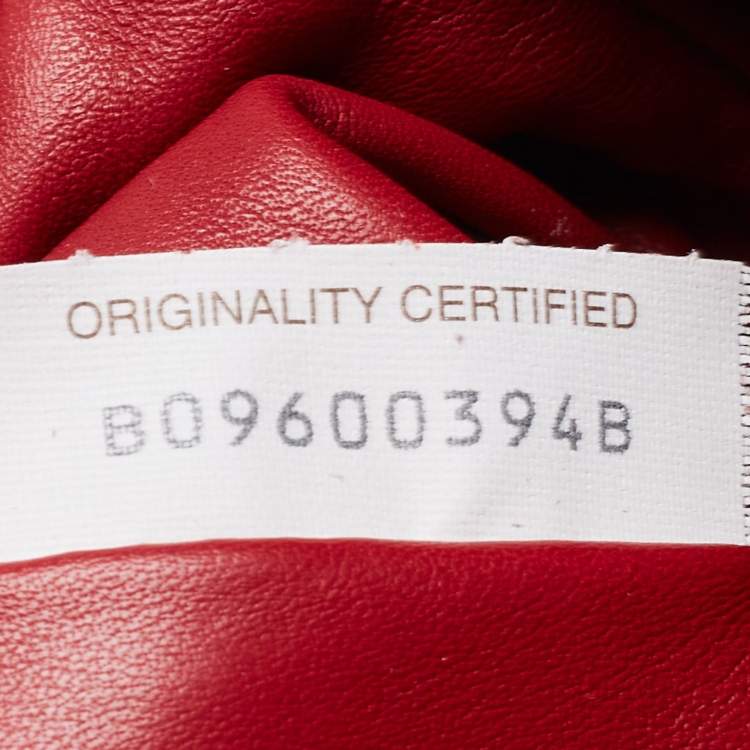 Pre Owned Bottega Veneta Red Leather Mini The Pouch Bag