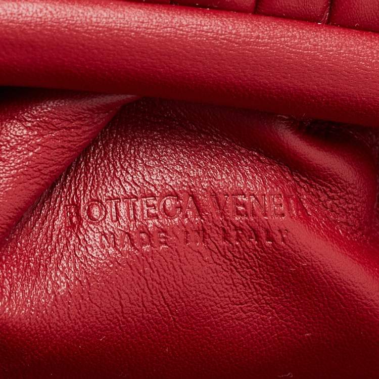 Pre Owned Bottega Veneta Red Leather Mini The Pouch Bag