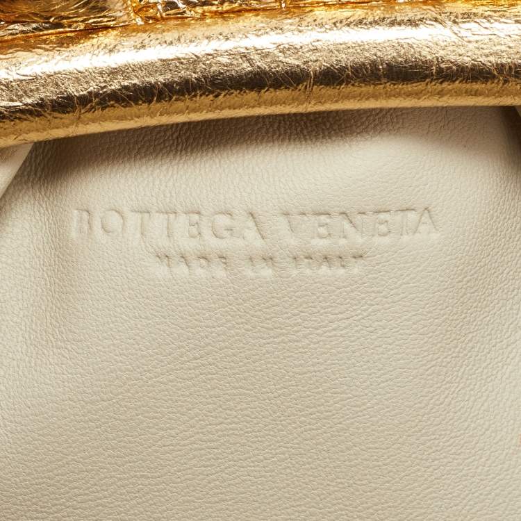 Pre Owned Bottega Veneta Gold Crinkled Leather The Pouch Clutch