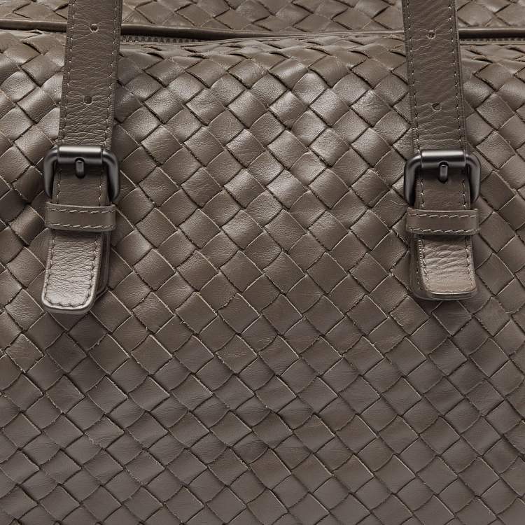 Pre Owned Bottega Veneta Grey Intrecciato Leather Boston Zip Bag