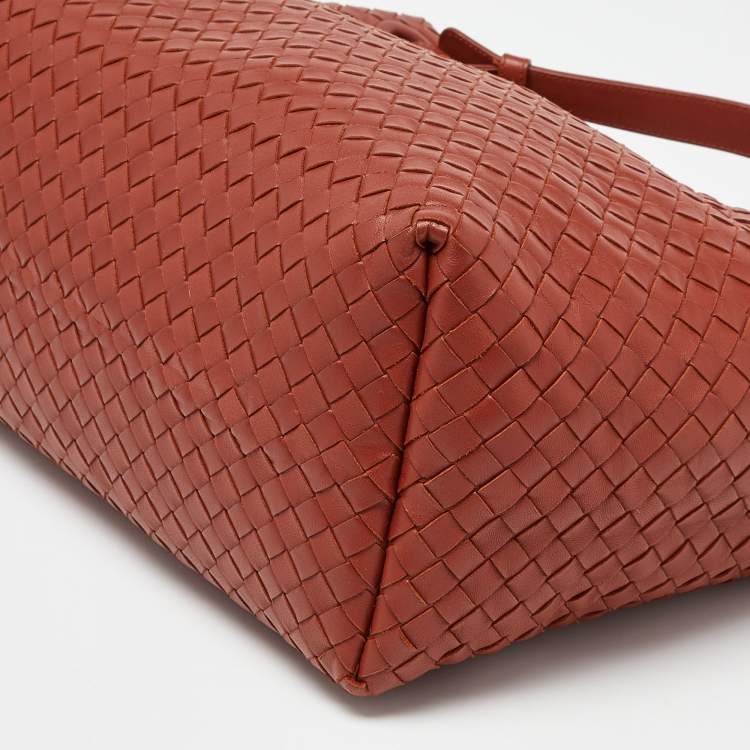 Pre Owned Bottega Veneta Rust Intrecciato Leather Garda Tote 