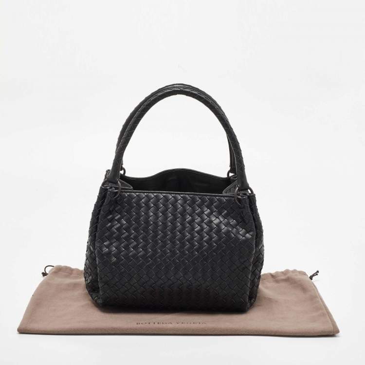 Pre Owned Bottega Veneta Black Intrecciato Leather Parachute Bag