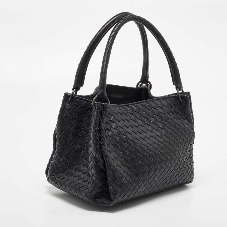 Pre Owned Bottega Veneta Black Intrecciato Leather Parachute Bag