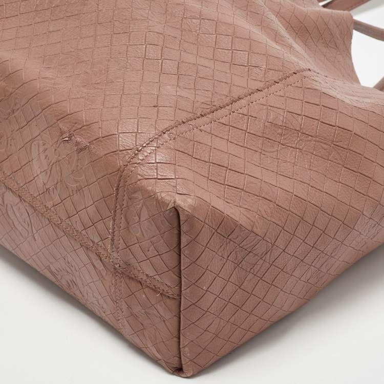 Pre Owned Bottega Veneta Old Rose Butterfly Embossed Intreccio Mirage Leather Tote