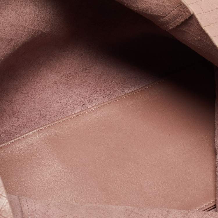 Pre Owned Bottega Veneta Old Rose Butterfly Embossed Intreccio Mirage Leather Tote