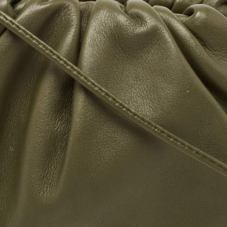 Pre Owned Bottega Veneta Olive Green Leather Mini The Pouch Bag
