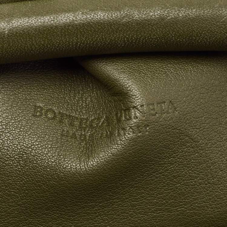 Pre Owned Bottega Veneta Olive Green Leather Mini The Pouch Bag