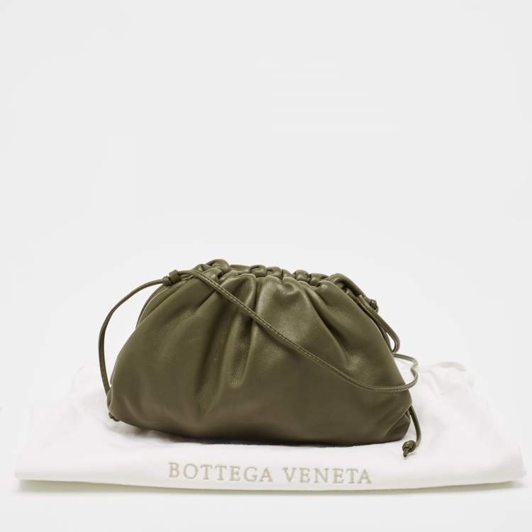 Pre Owned Bottega Veneta Olive Green Leather Mini The Pouch Bag