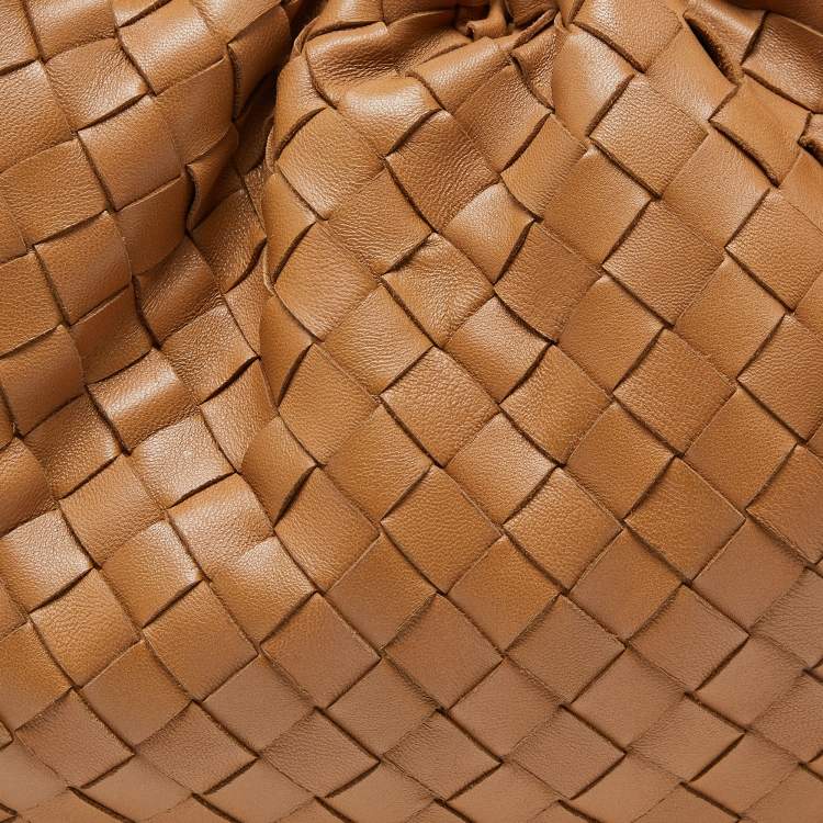 Pre Owned Bottega Veneta Brown Intrecciato Leather The Pouch Clutch