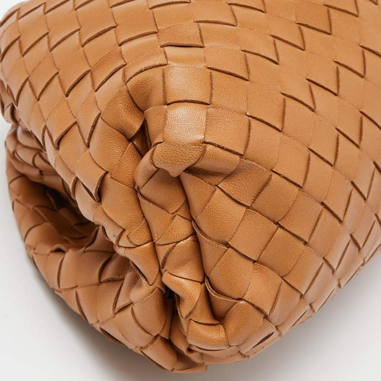 Pre Owned Bottega Veneta Brown Intrecciato Leather The Pouch Clutch