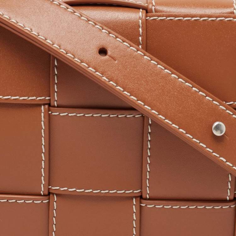 Pre Owned Bottega Veneta Brown Intrecciato Leather Cassette Shoulder Bag