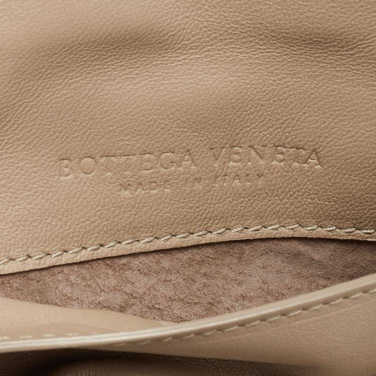 Pre Owned Bottega Veneta Beige Intreccaito Leather Chain Bag