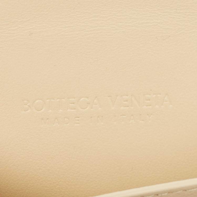 مملوكة مسبقًا Bottega Veneta Beige Intrecciato Leather Cassette Business Card Case