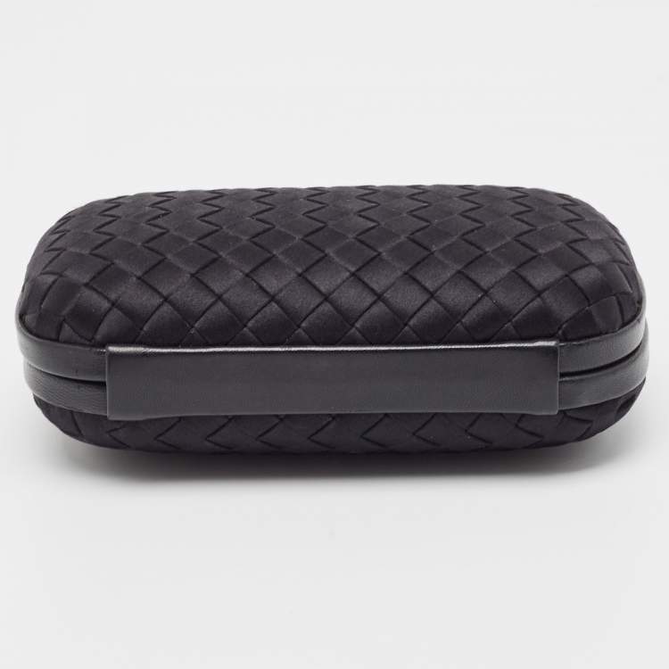 Pre Owned Bottega Veneta Black Intrecciato Satin and Leather Knot Clutch