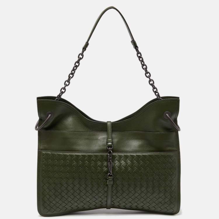Pre Owned Bottega Veneta Green Intrecciato Souple Beverly Shoulder Bag