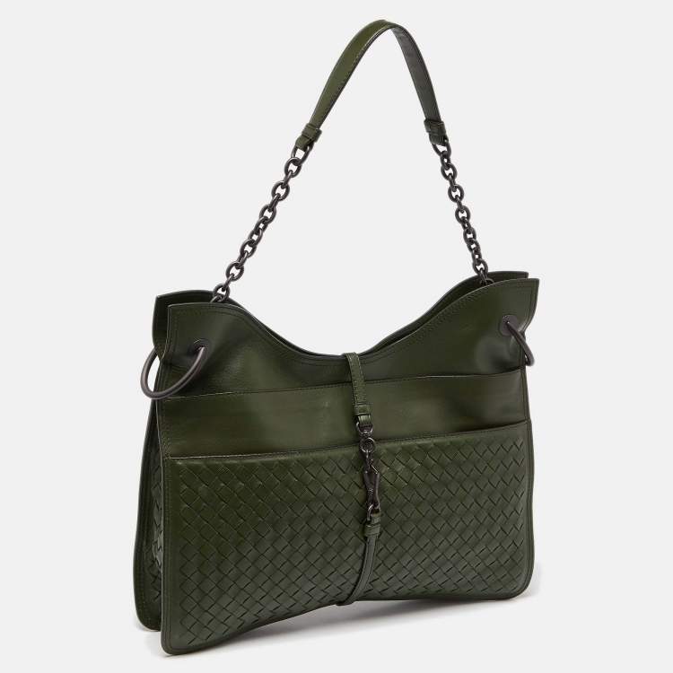 Pre Owned Bottega Veneta Green Intrecciato Souple Beverly Shoulder Bag
