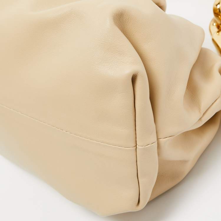 Pre Owned Bottega Veneta Beige Leather The Chain Pouch Bag