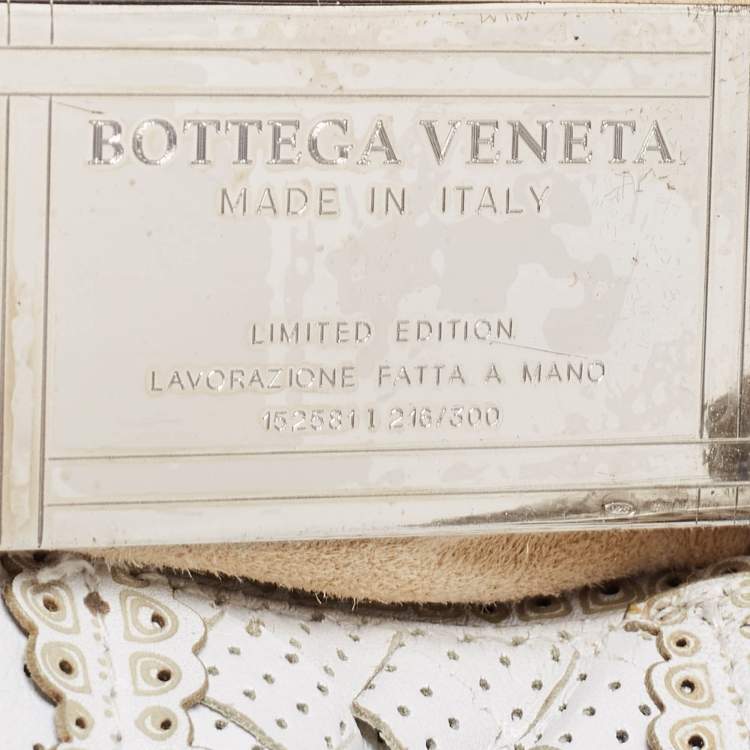 Pre Owned Bottega Veneta Offwhite Perforated Leather Tote