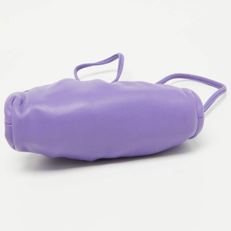 مملوكة مسبقًا Bottega Veneta Purple Leather The Pouch Coin Purse