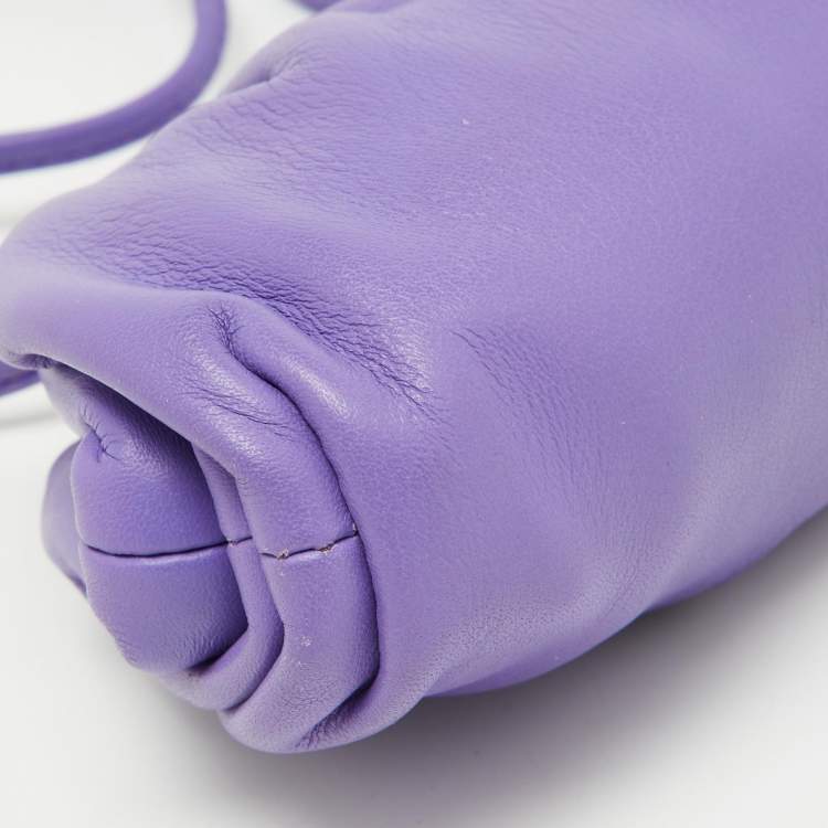 مملوكة مسبقًا Bottega Veneta Purple Leather The Pouch Coin Purse