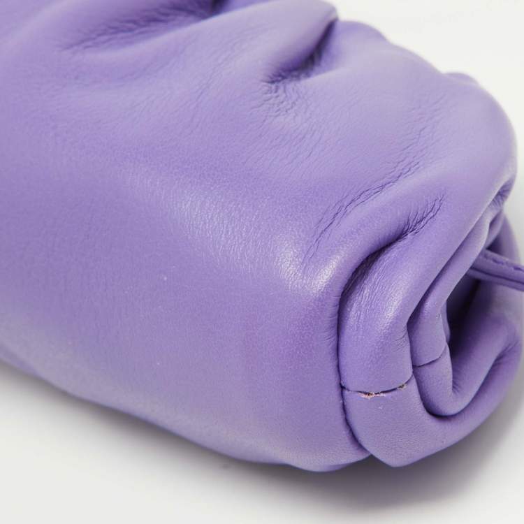 مملوكة مسبقًا Bottega Veneta Purple Leather The Pouch Coin Purse