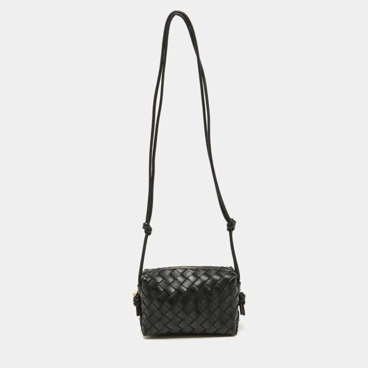 Pre Owned Bottega Veneta Black Intrecciato Leather Mini Loop Camera Crossbody Bag
