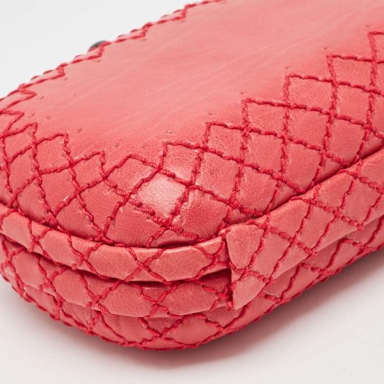Pre Owned Bottega Veneta Pink Intrecciato Stitch Leather Knot Clutch