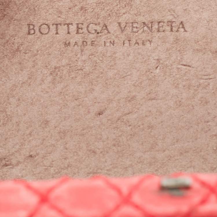 Pre Owned Bottega Veneta Pink Intrecciato Stitch Leather Knot Clutch