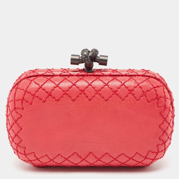 Pre Owned Bottega Veneta Pink Intrecciato Stitch Leather Knot Clutch