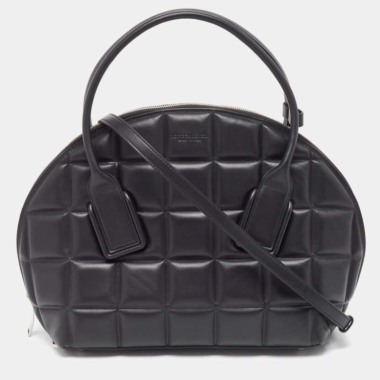Pre Owned Bottega Veneta Black Quilted Padded Leather Medium Swoop Satchel