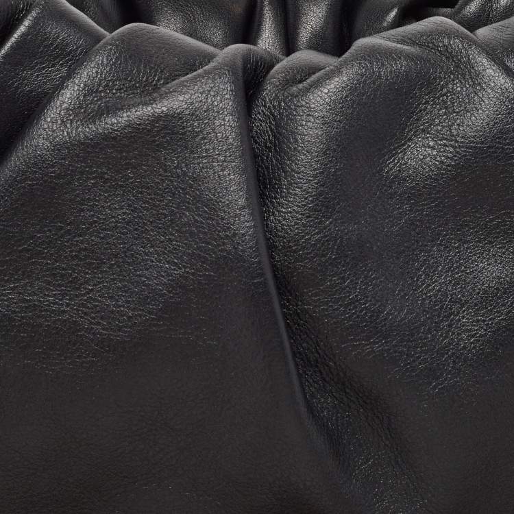 Pre Owned Bottega Veneta Black Leather Medium The Shoulder Pouch Bag